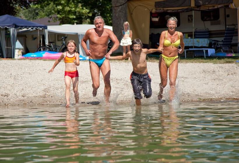 استراحتگاه Freizeitcenter Oberrhein