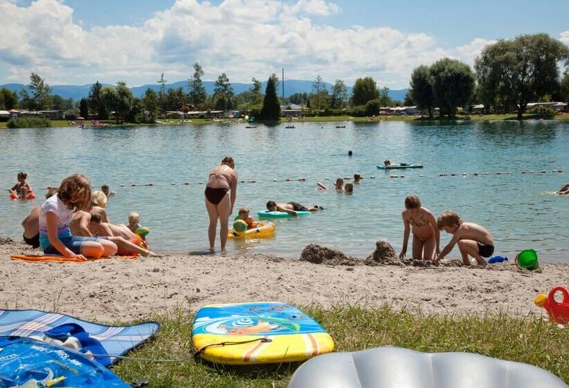 استراحتگاه Freizeitcenter Oberrhein