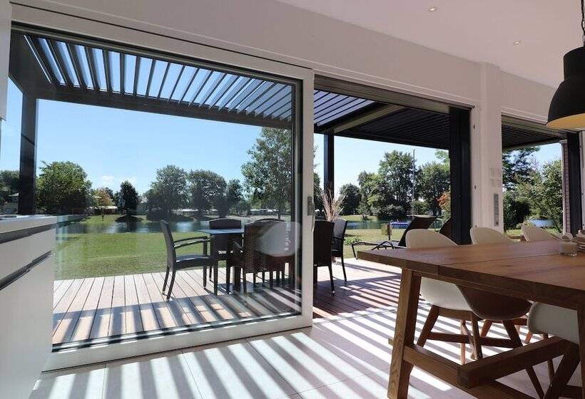 استراحتگاه Freizeitcenter Oberrhein