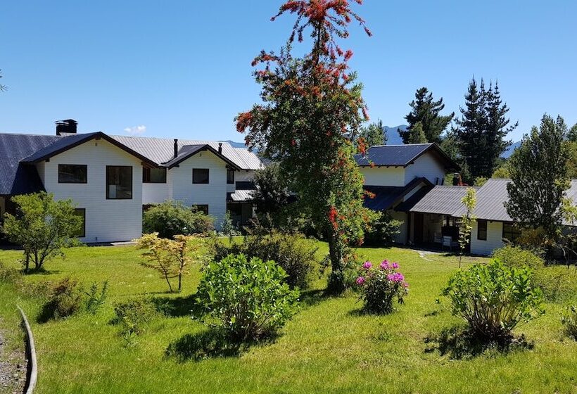 تختخواب و صبحانه Bambulodge