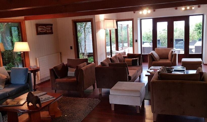 تختخواب و صبحانه Bambulodge