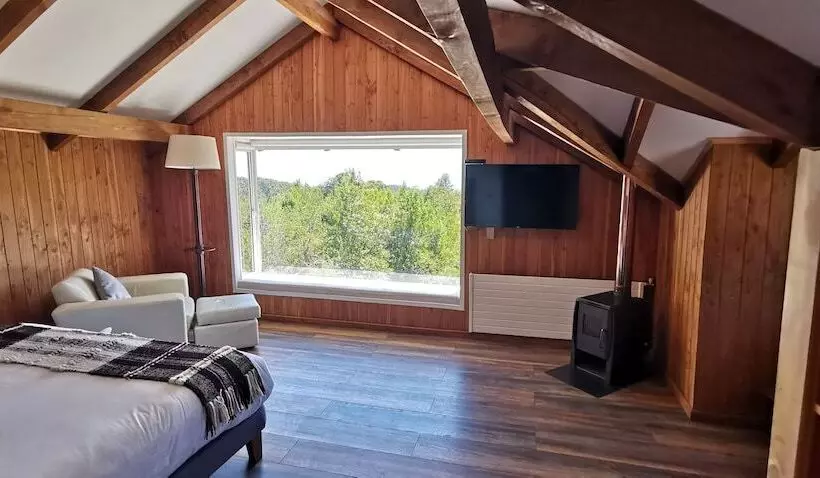 تختخواب و صبحانه Bambulodge