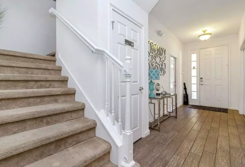 Davenport   Stunning 6bd/5ba Poolhome   #6av331