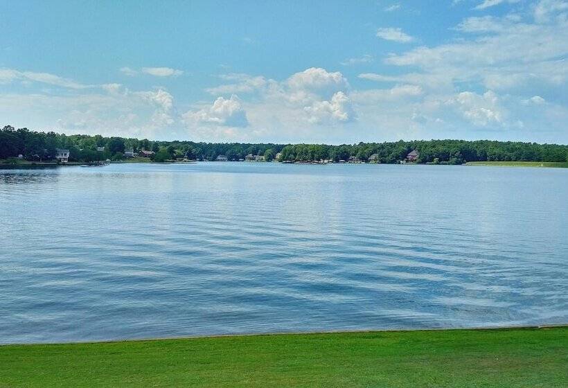 Fairfield Plantation Resort