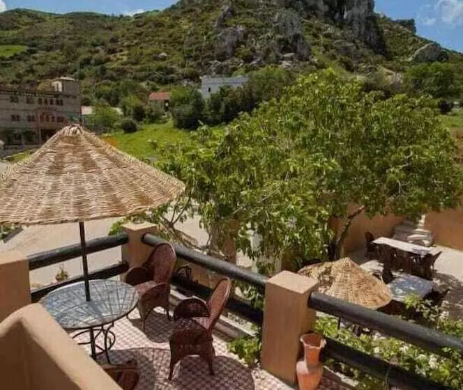 Gite Café Rueda   Hostel