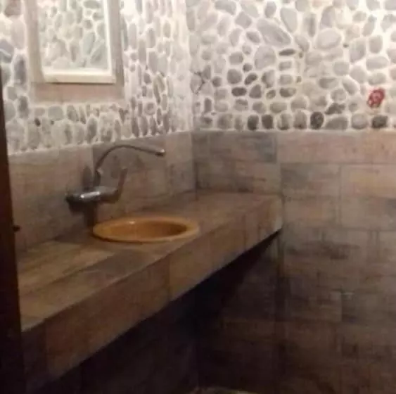 Gite Café Rueda   Hostel