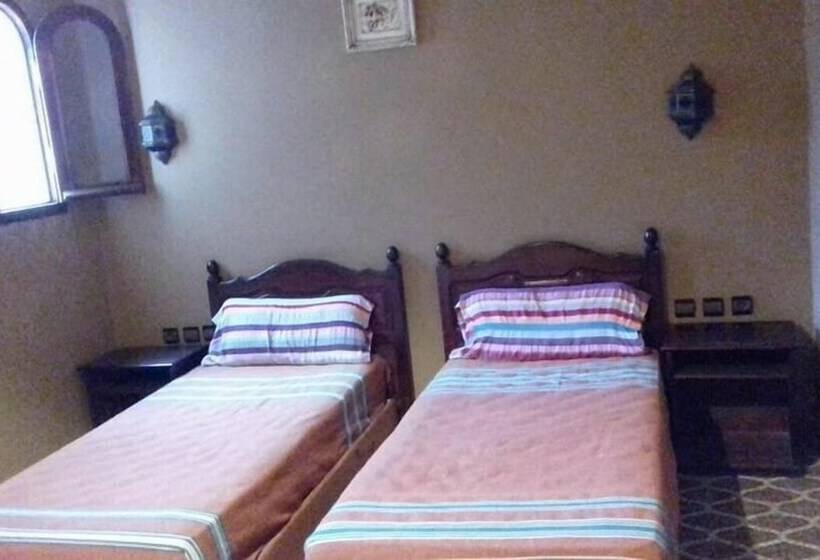 Gite Café Rueda Hostel