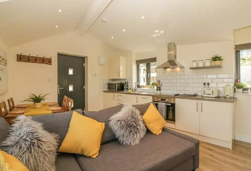 Harbour View Retreat