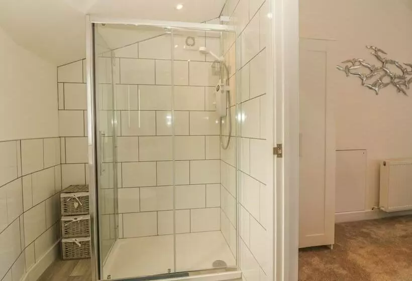 Harbour View Retreat