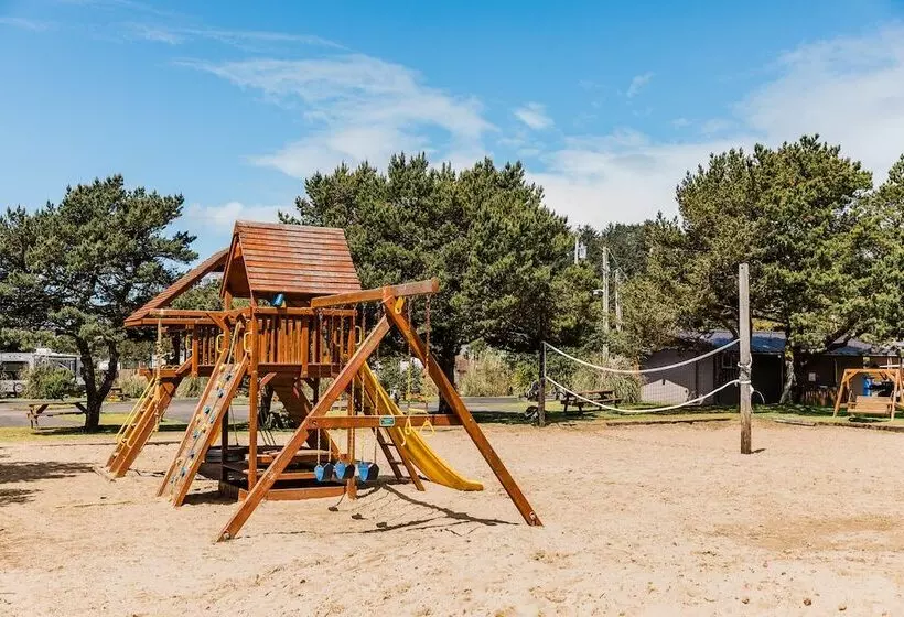 Hart’s Camp Airstream Hotel & Rv Park