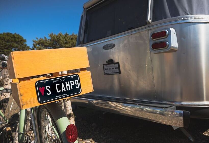 Hart’s Camp Airstream Hotel & Rv Park