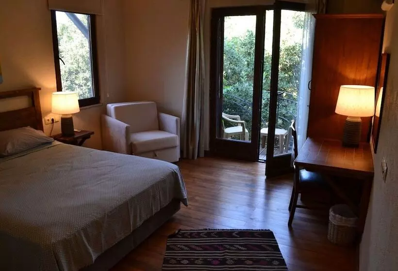 Hotelli Assos Batik Iskele Beach