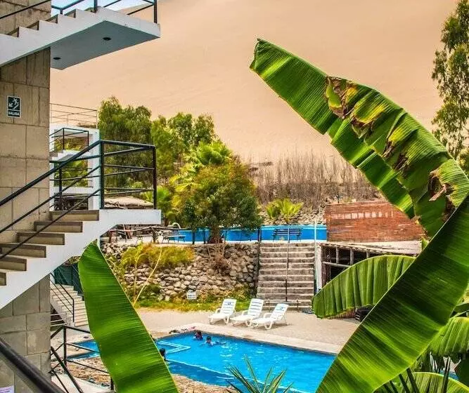 هتل Carola Lodge