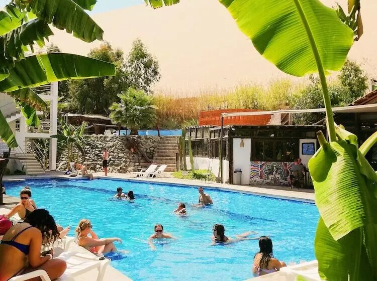 هتل Carola Lodge