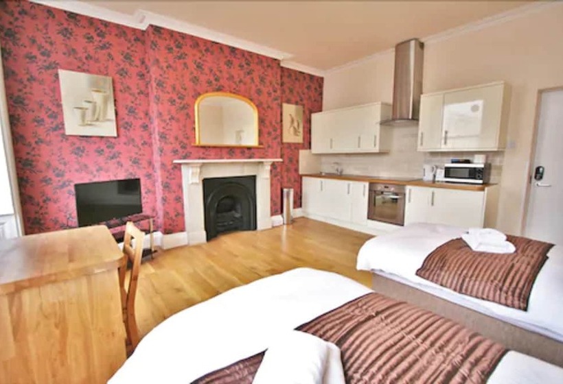 Hotel Central Studios Gloucester Place