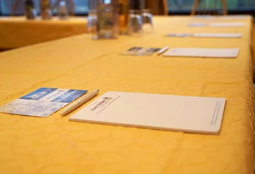 ホテル Gasthof Zum Biber