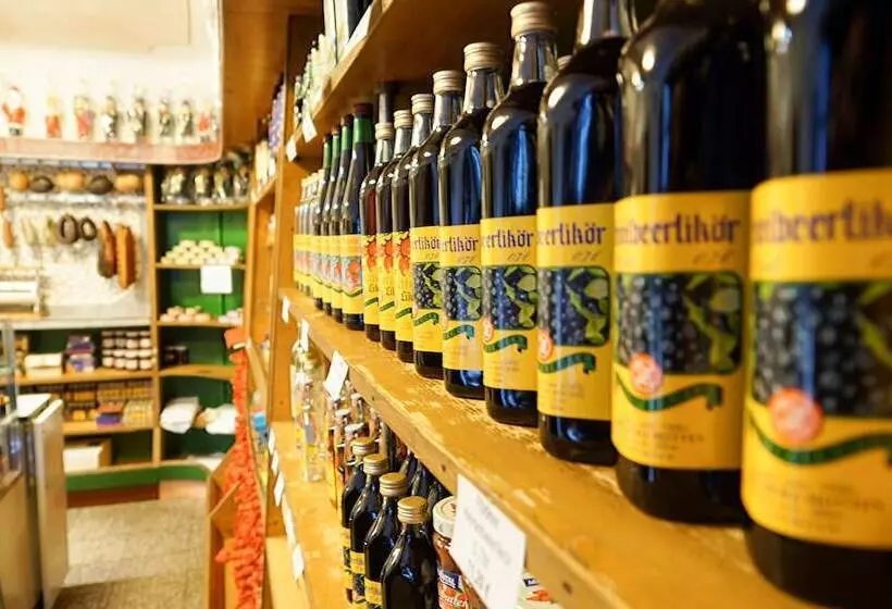 ホテル Gasthof Zum Biber