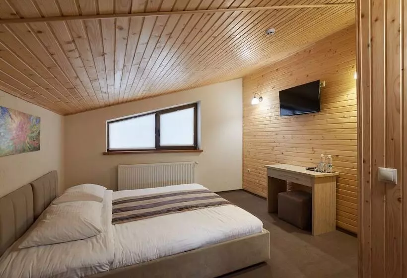 Hotelli Graal Resort