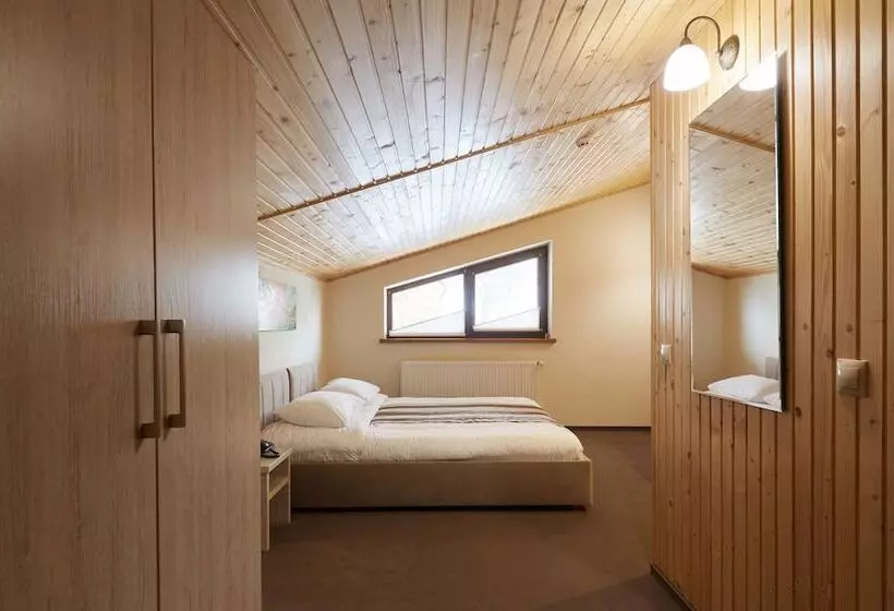 Hotelli Graal Resort