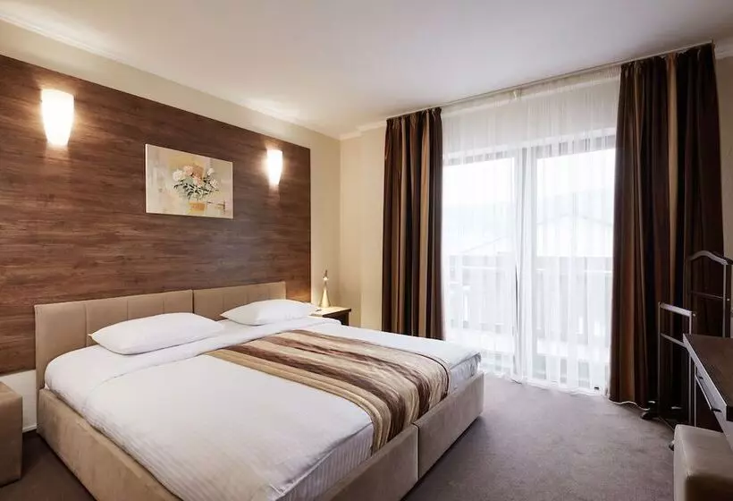 Hotelli Graal Resort