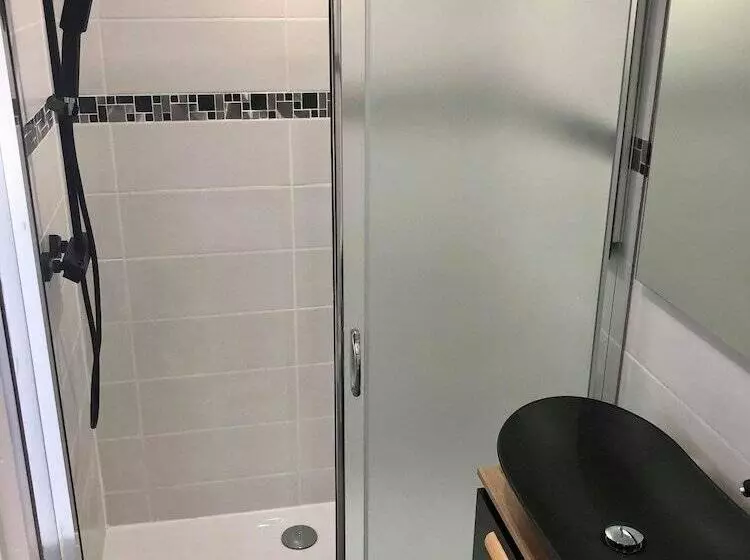 ホテル Hôtel Du Levant