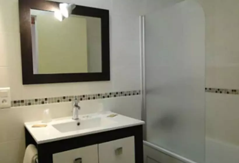 ホテル Hôtel Du Levant