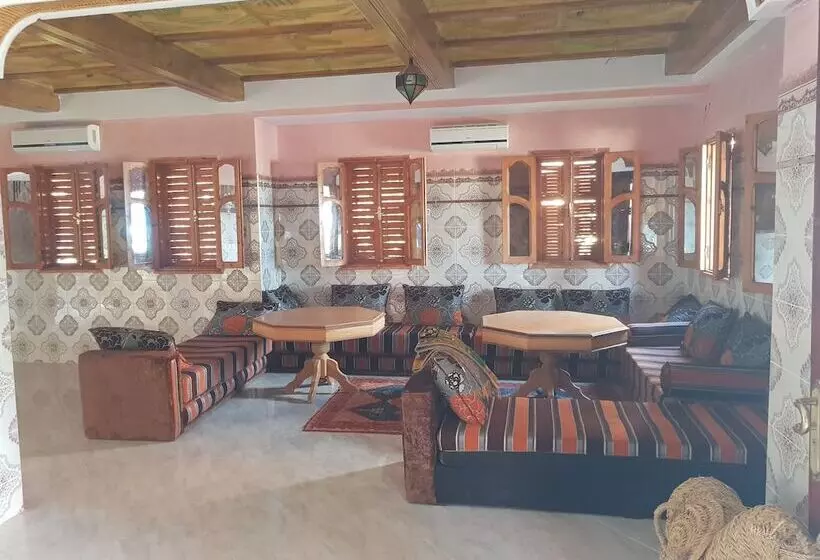 هتل Hôtel El Fayja