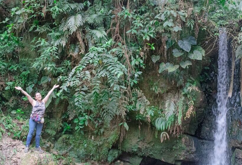 Laguna Azul Hotel & Suites