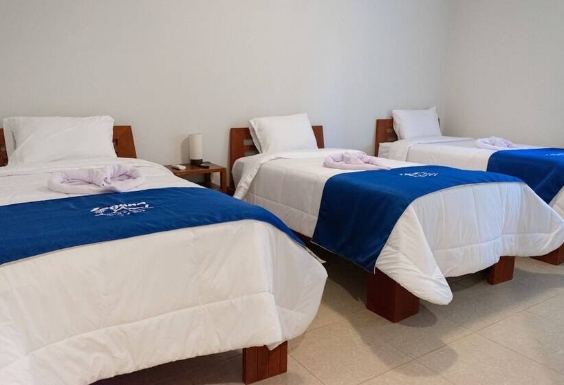 Laguna Azul Hotel & Suites