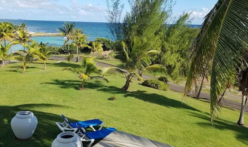 Hotelli Touba Manga Beach