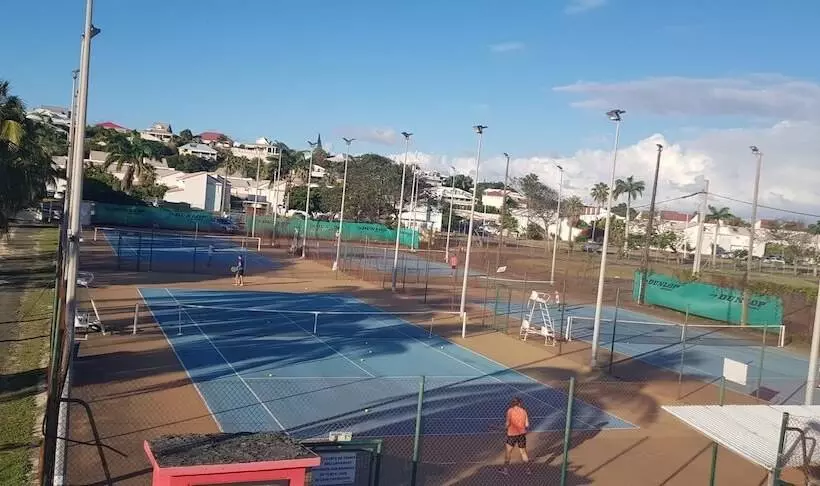 Hotelli Touba Manga Beach