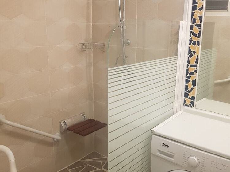 هتل Touba Manga Beach