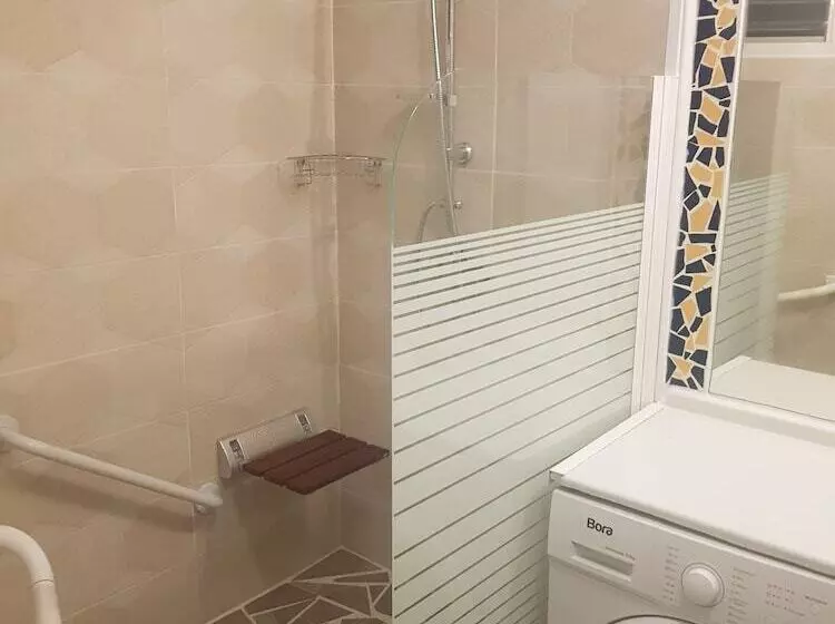 Hotelli Touba Manga Beach