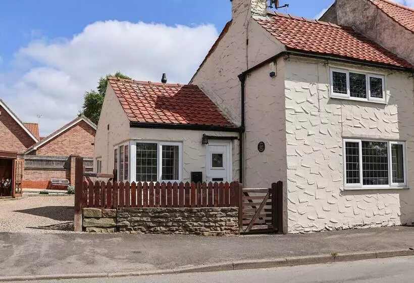 Lena Cottage