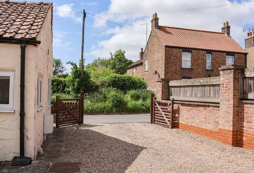 Lena Cottage