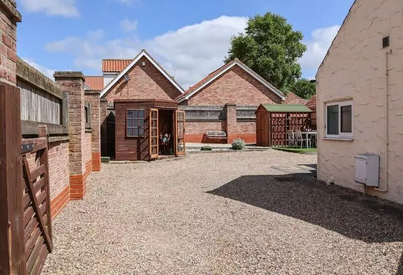 Lena Cottage