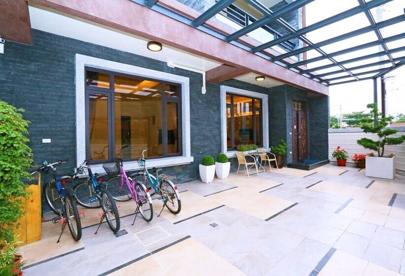 پانسیون Love Back