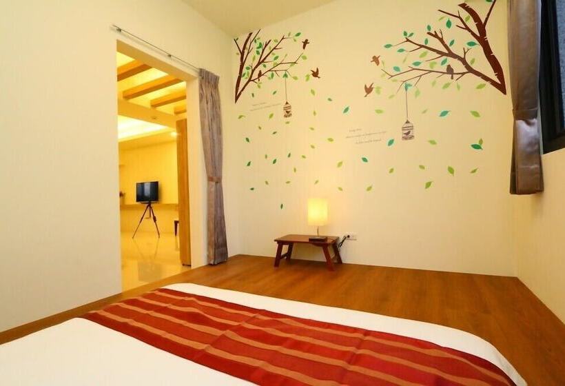 پانسیون Love Back