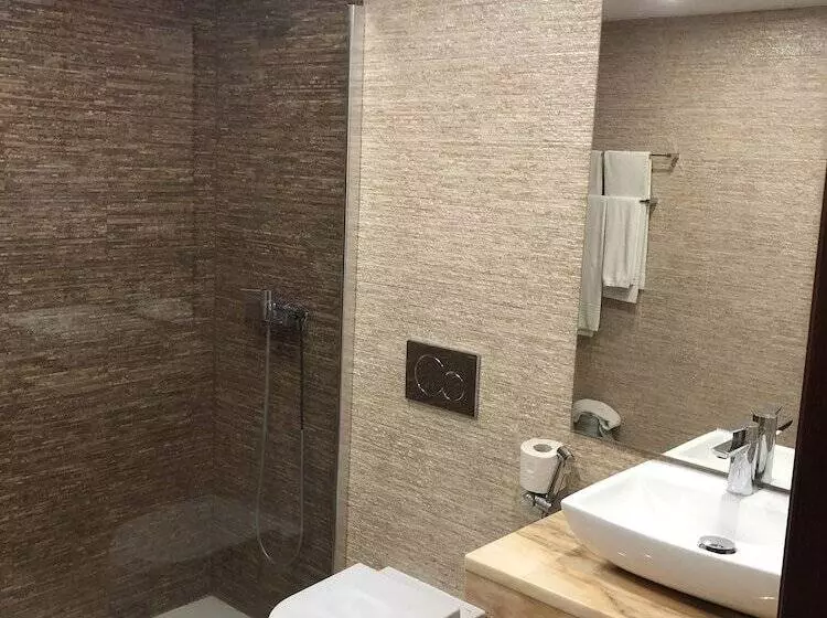 پانسیون Quartos E Apartamentos Atalaia