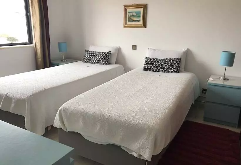 پانسیون Quartos E Apartamentos Atalaia