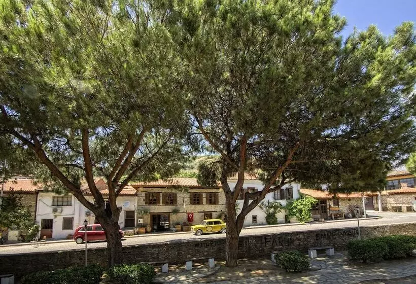 Majatalo Yeni Gelin Evi