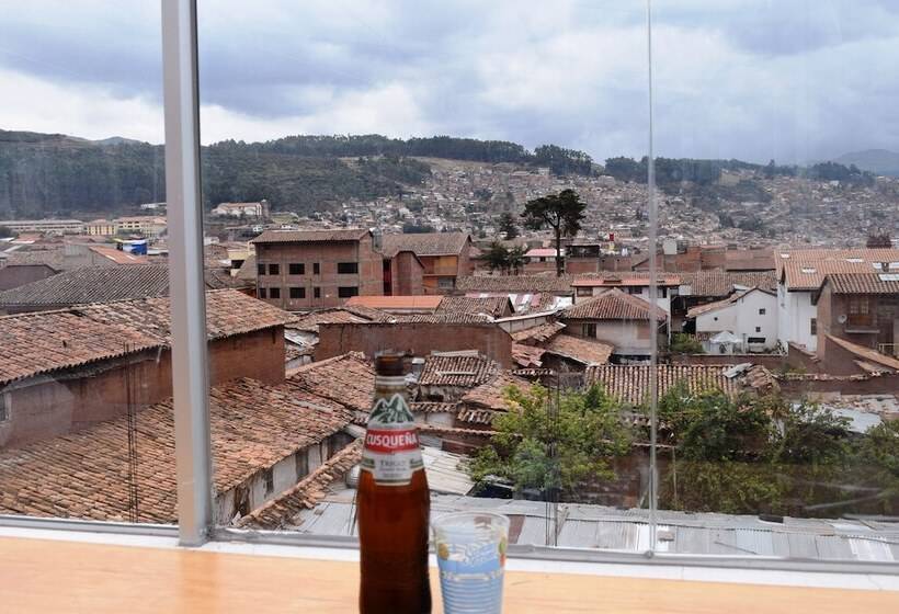 旅馆 The Chusay Rooftop