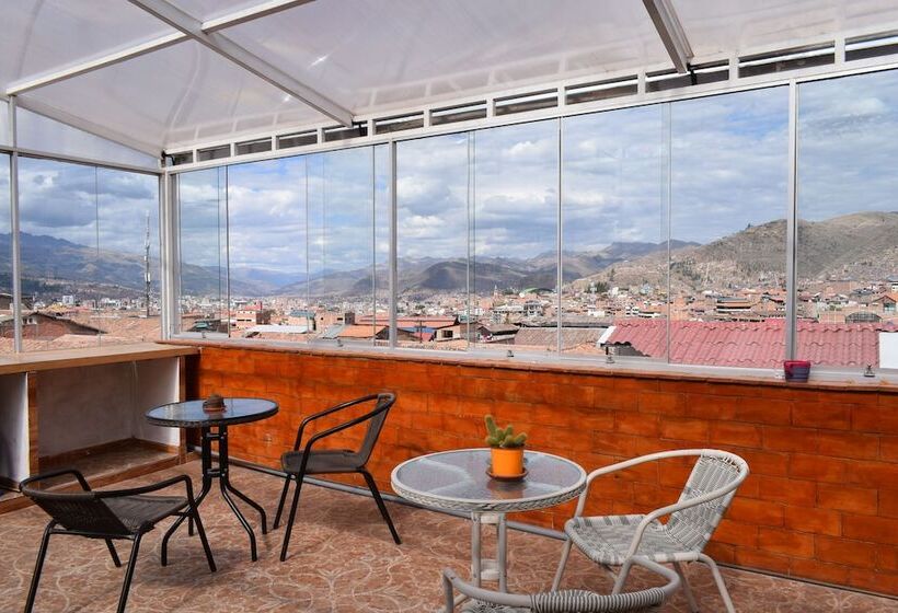 旅馆 The Chusay Rooftop