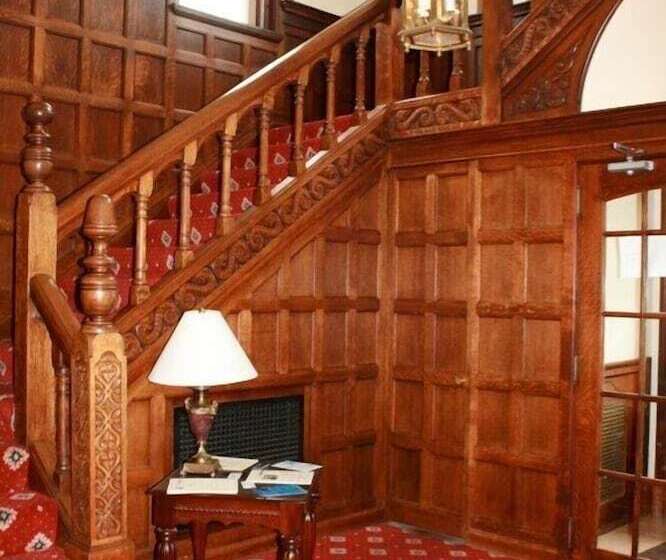 The Cozy Afghan Bed & Breakfast