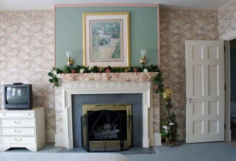 The Cozy Afghan Bed & Breakfast