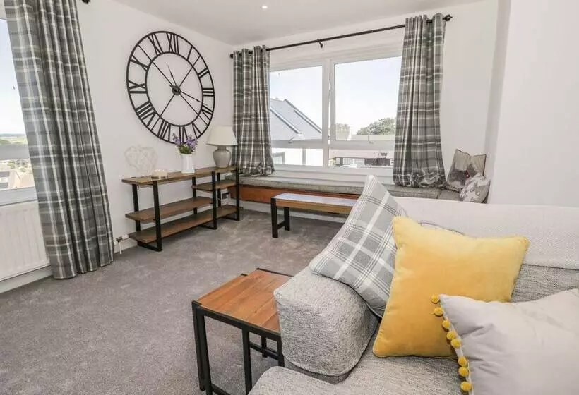 Wynding Apartment