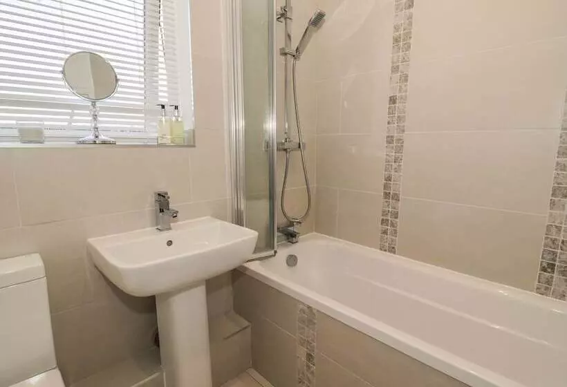 Wynding Apartment