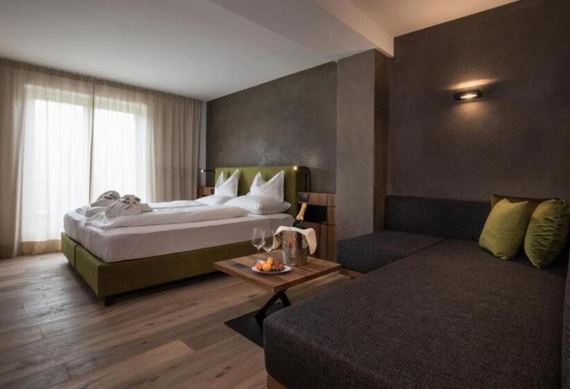 Gartenhotel Völser Hof   Adults Only