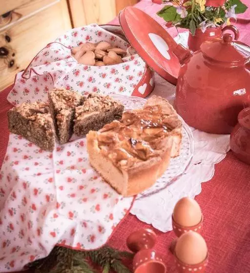 هتل Albergo Cinzia