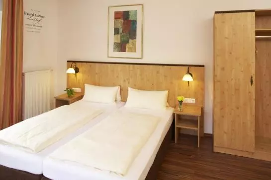 Пансион Brauerei Gasthaus Lohhof